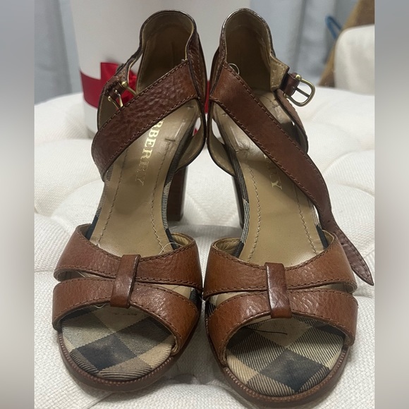 BURBERRY VINTAGE BROWN OPEN TOE HEELED SANDALS 37.5 (US 7.5) - Picture 2 of 4